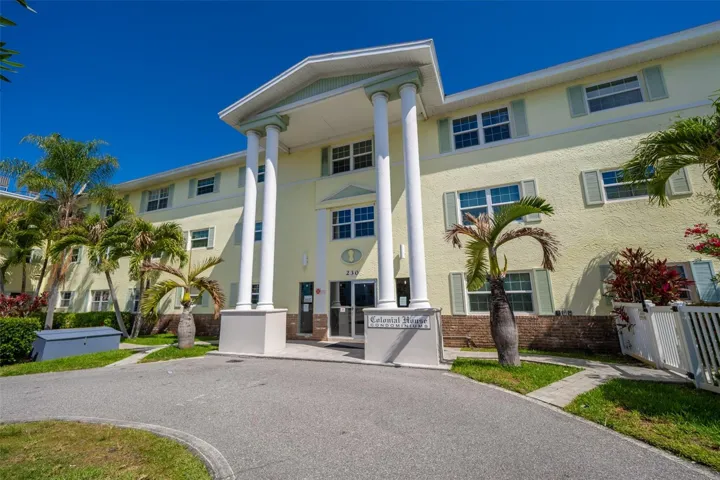 Colonial House Condo