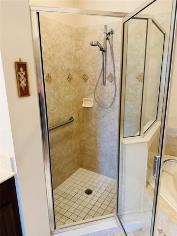 Primary En Suite Bathroom
