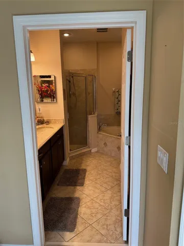 Primary En Suite Bathroom