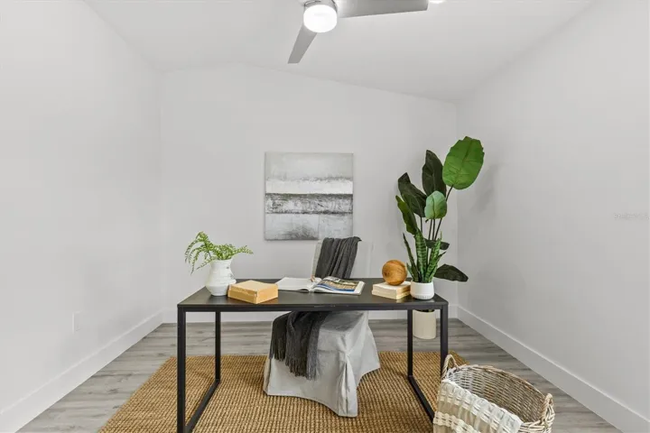 Primary suite sitting area/ office