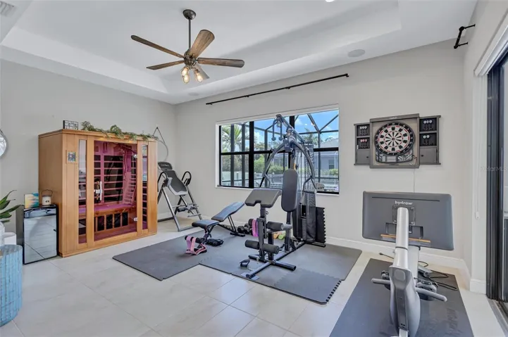club room/fitness room