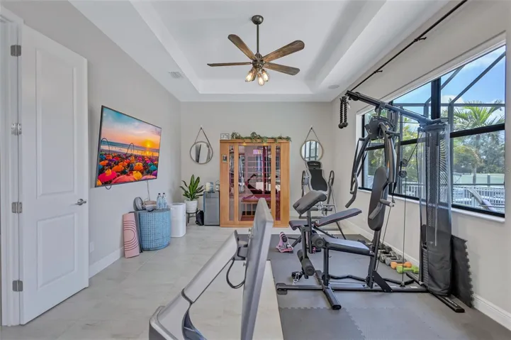 club room/fitness room