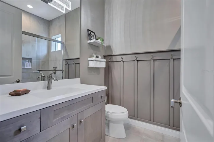 Bathroom 3 ensuite