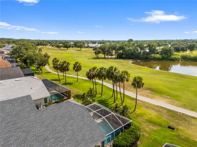 Pool + golf course
