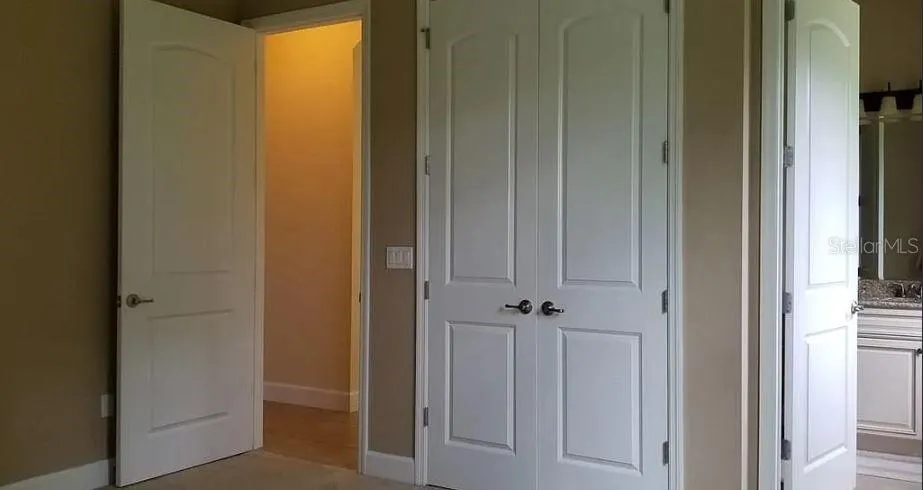 3rd bedroom closet