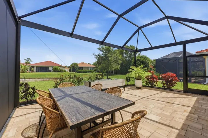 Spacious lanai