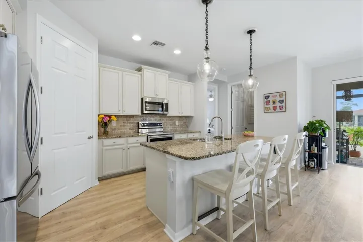 Kitchen on left as you enter