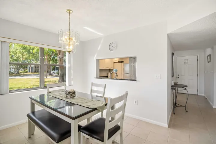 Pass through to kitchen.