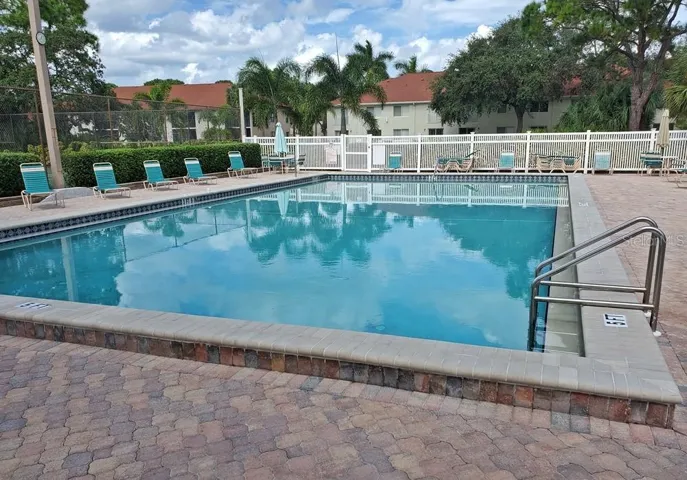 Pool 1