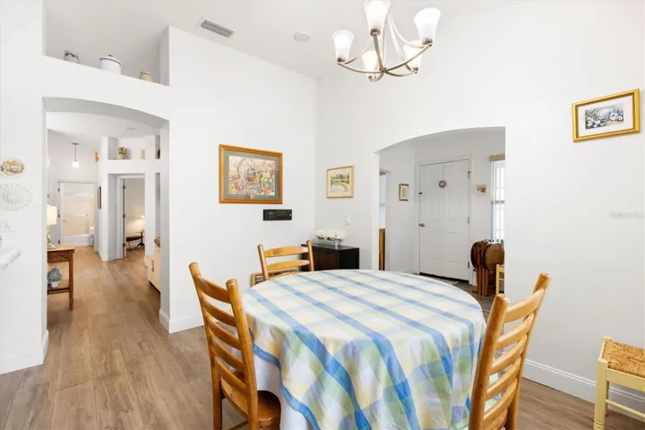 Dining Room/Dinette