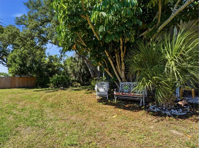 Sitting area outside lanai