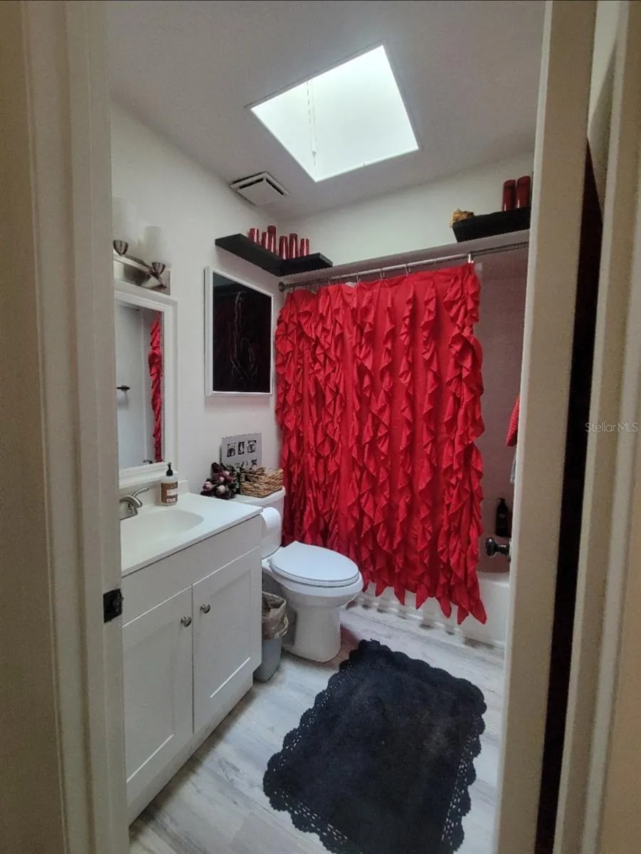2nd  full  bath completely updated with new vanity