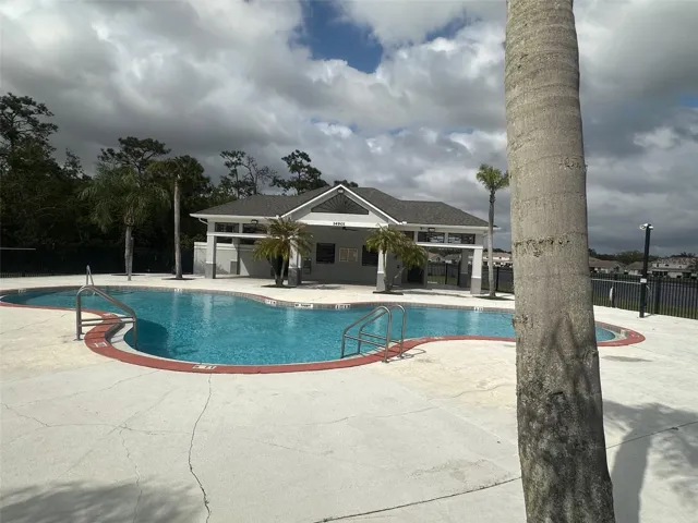 COMMON POOL