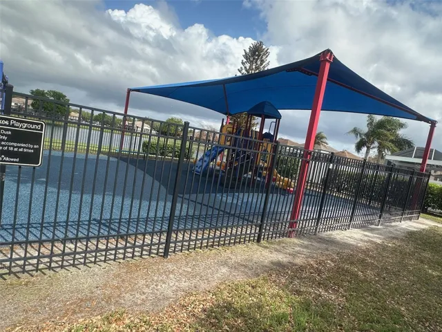 KIDS PLAY AREA