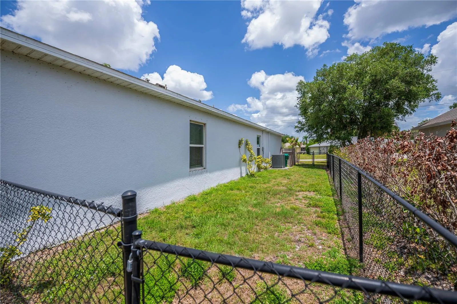 Fenced Side Yard.