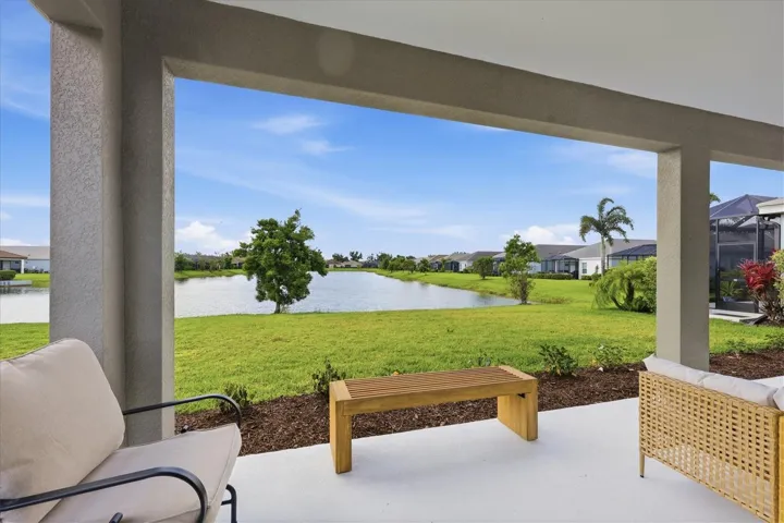 Oversized covered lanai