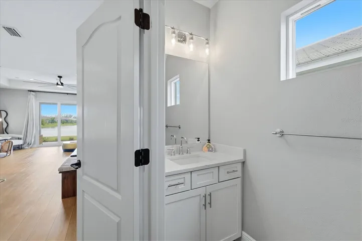 Downstairs guest bathroom