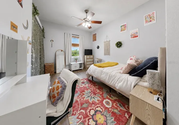 Bedroom with ensuite