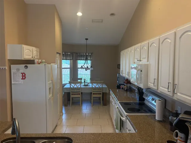 Open kitchen