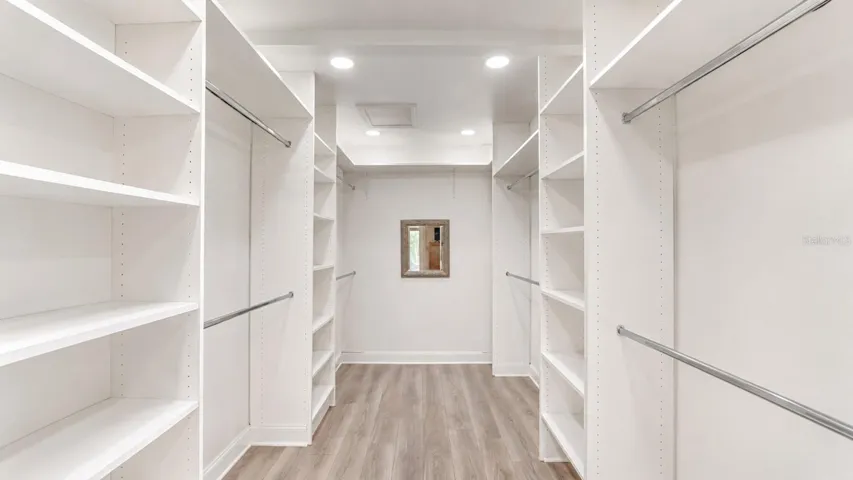 Walk In Closet