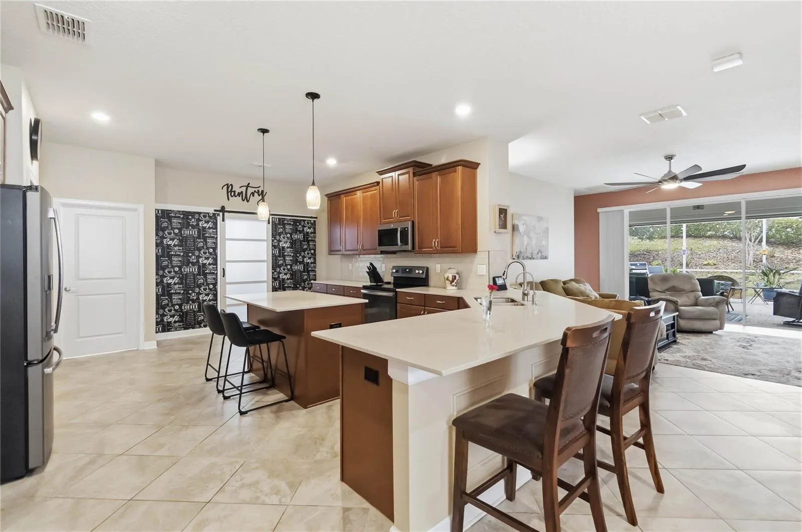 Large kitchen, lots of counter space and two pantries