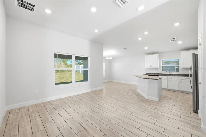 Kitchen/Living Room