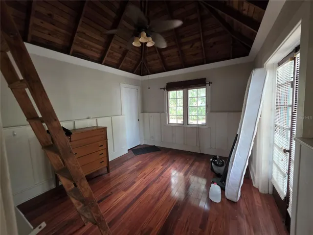 Priary Bedroom
