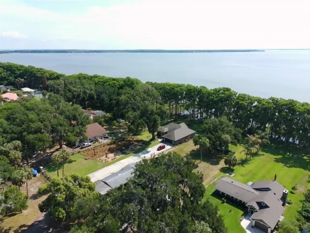 Arial view of Lake Harris