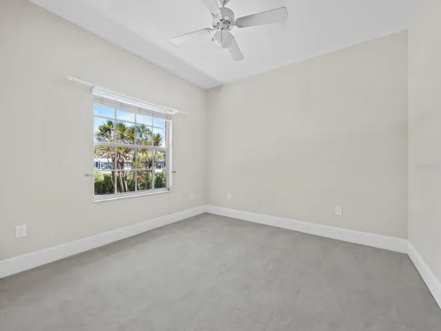 Guest bedroom 1