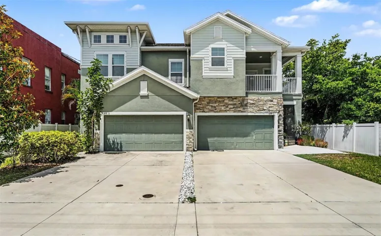 Townhome to lease is the one on left
