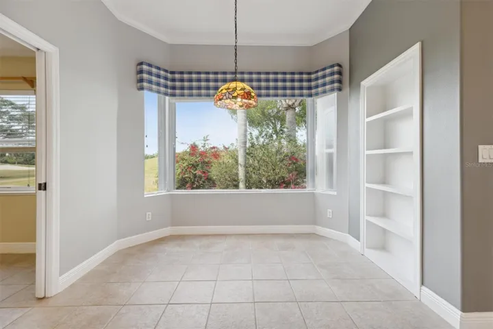 Breakfast Room