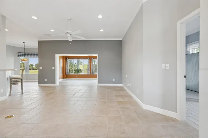 Living /Dining Room