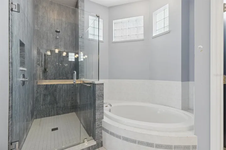 Shower & Soaking Tub