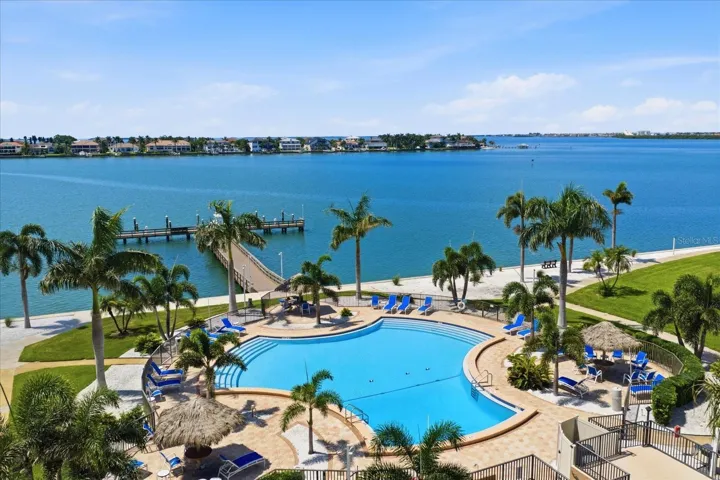 The community boasts four heated swimming pools, a jacuzzi/hot tub, four HAR-TRU tennis courts lighted for night play, pickleball and shuffleboard courts and a waterfront Pavilion picnic and event area with a fire pit.