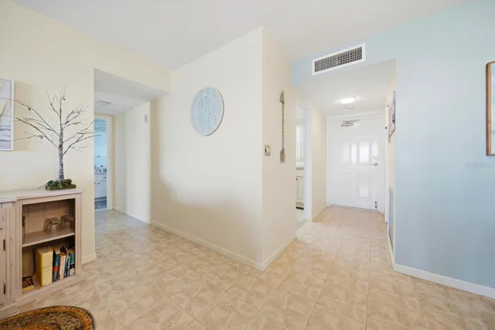 Leaving the kitchen you enter the spacious living living area!