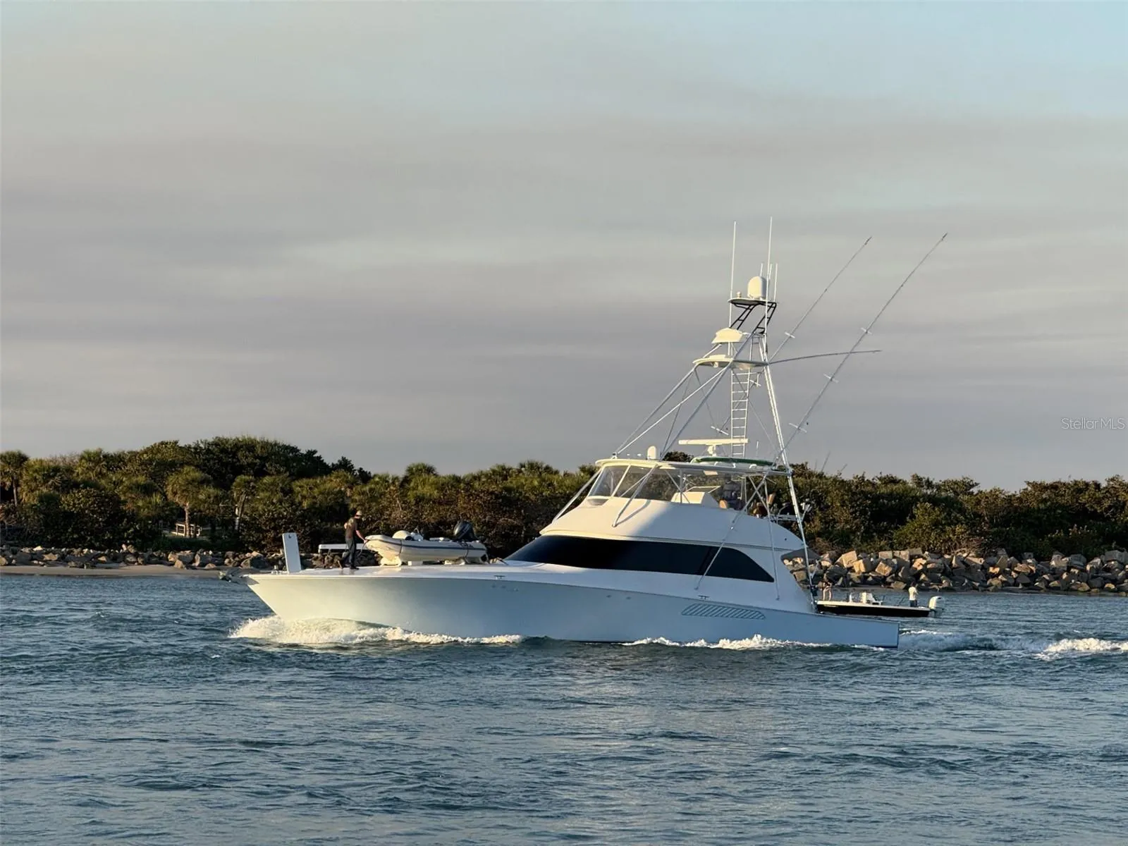 Boat on the inlet