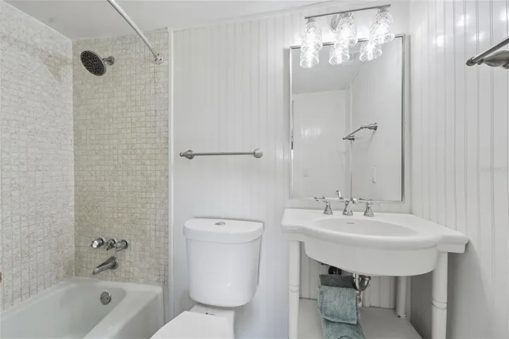 Premier bath