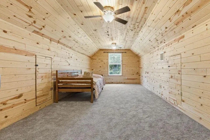 Upstairs Bonus Room