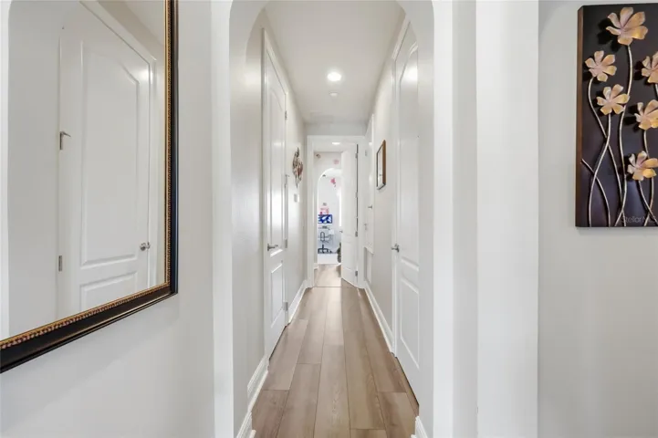 Hallway(2nd Floor)