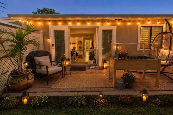 Virtually Staged Porch