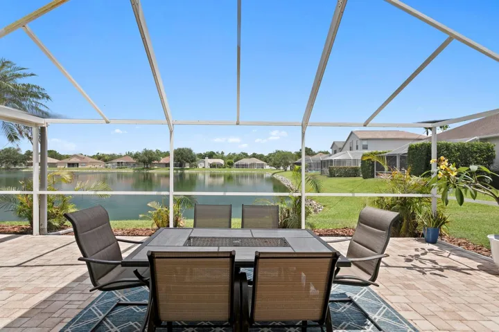 Enjoy waterside outdoor dining