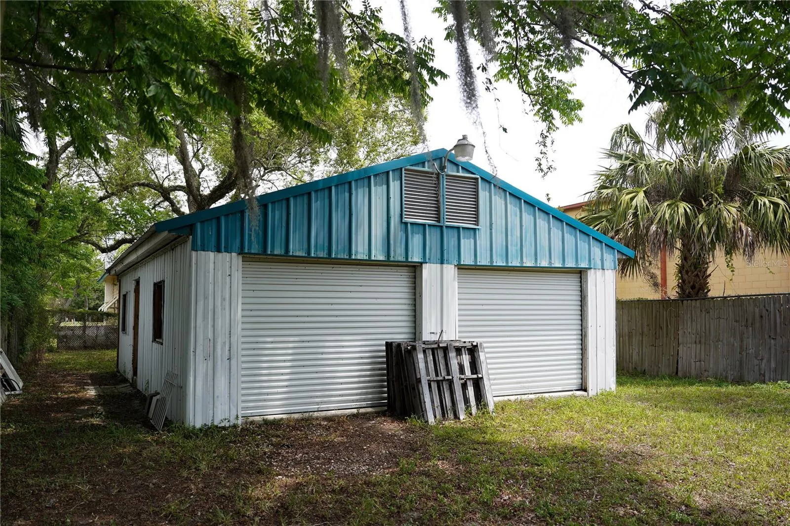 Detached Building