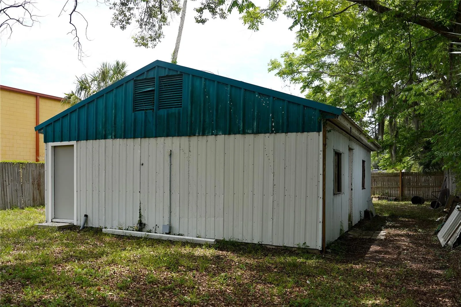Detached Building