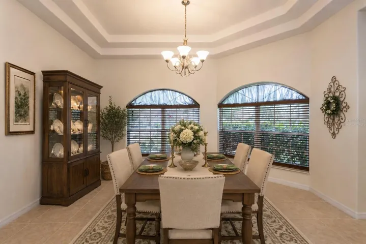 Virtually staged formal dining room