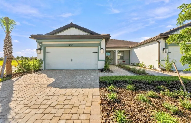 Ellenwood Exterior