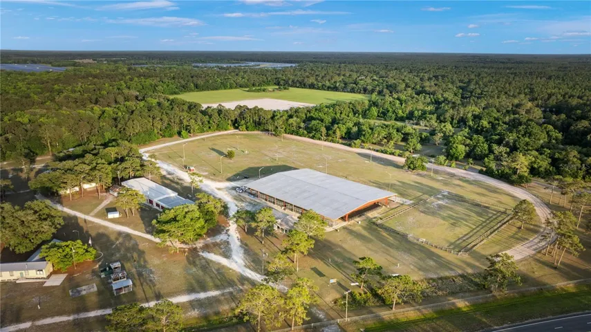 Nearby Equestrian Facilty