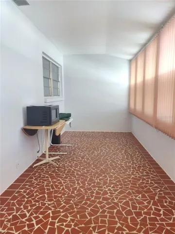 Florida Room bathed in natural sunlight!