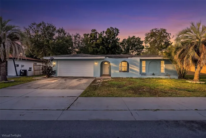 Welcome Home to 1815 Driftwood Circle in beautiful Oldsmar, FL!