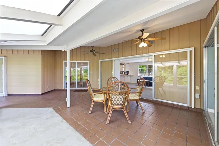 Venice Gardens Lakefront Home with Expansive Florida Room