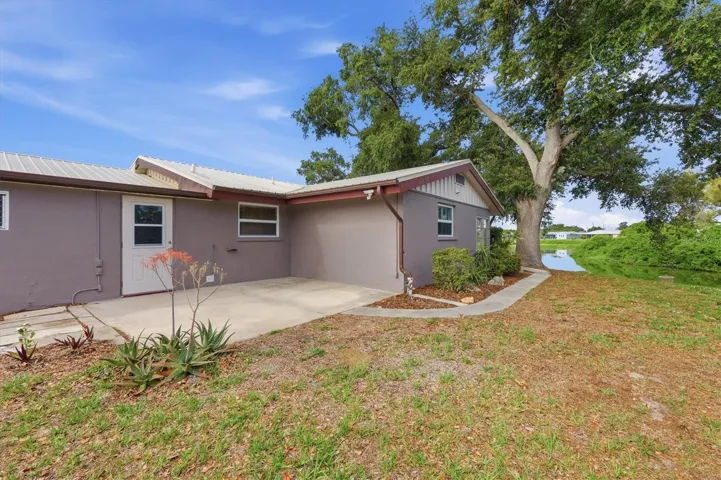 Venice Gardens Lakefront Home on .31 Acre Lot